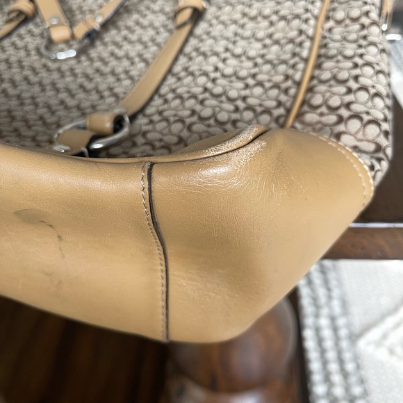 Authentic Coach Purse - Picture 6 of 9